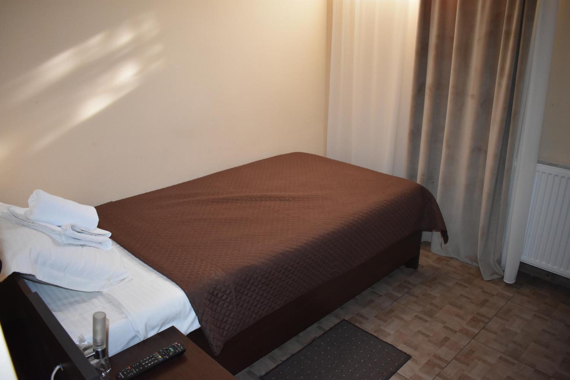 Garni Hotel Lion 雅戈丁那 外观 照片
