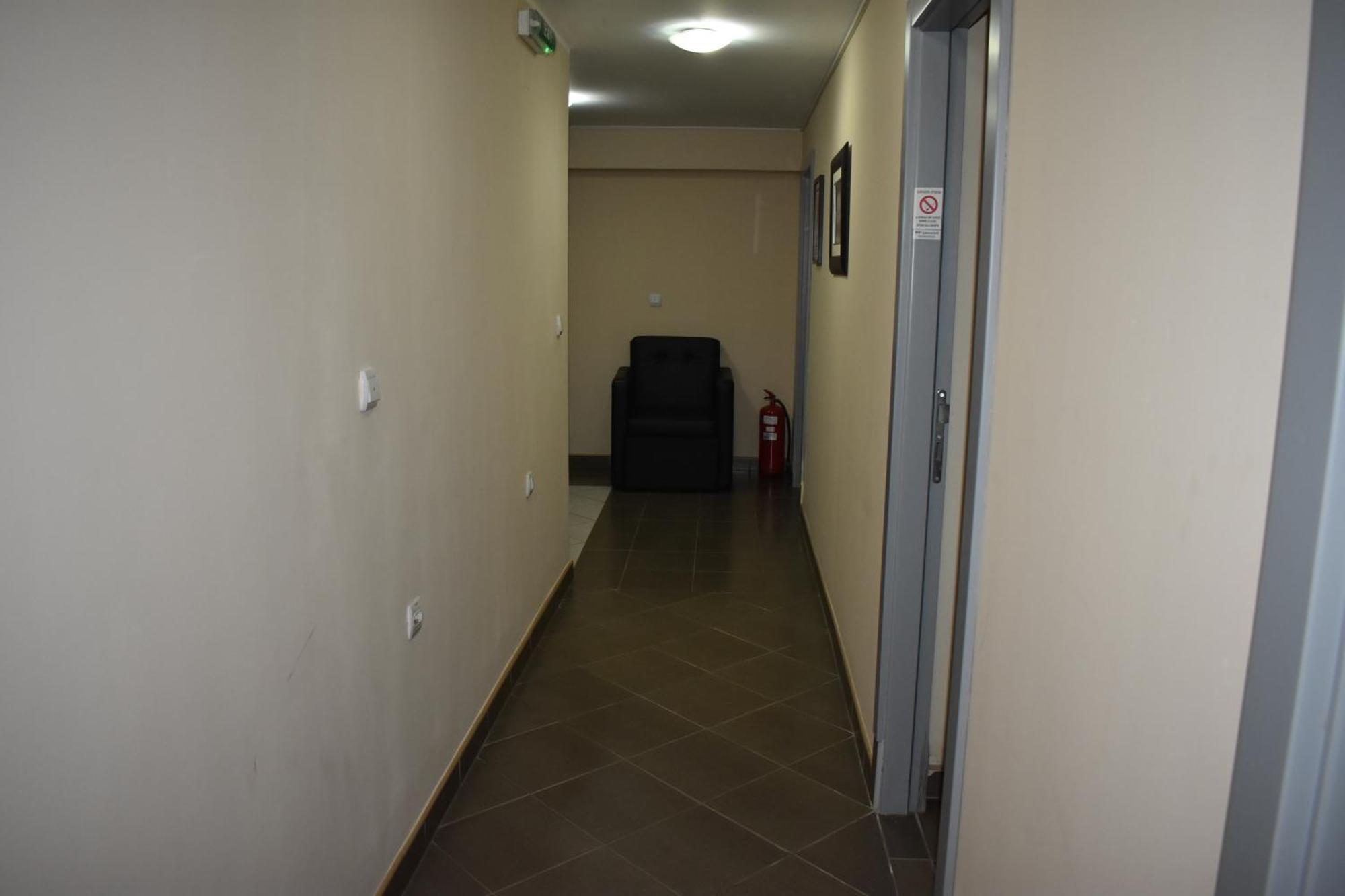 Garni Hotel Lion 雅戈丁那 外观 照片
